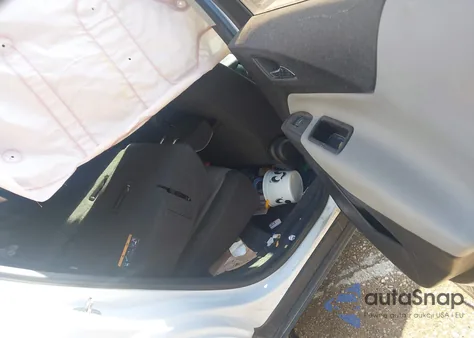 2018 Chevrolet Equinox Ls из США, поврежденный, VIN 3GNAXHEV3JL308021